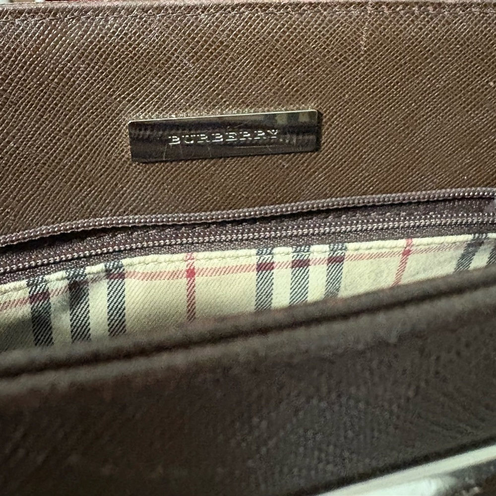 Burberry Chocolate Brown Leather Bag with Check Interior - Picture 3 of 15